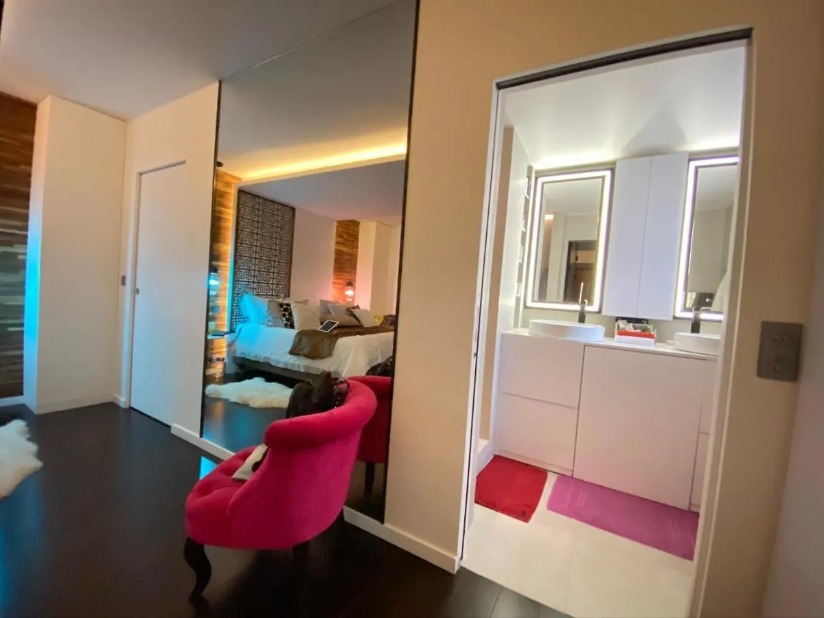 Luxury Flat With Private Rooftop - Paris 18 Apartament