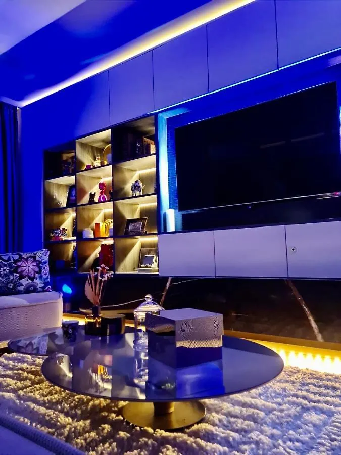 Luxury Flat With Private Rooftop - Paris 18 Francja